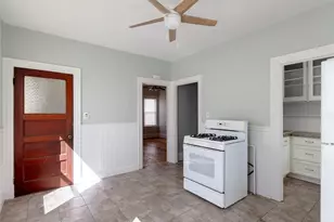 18 Meader St, Providence, RI 02909 - Photo 22