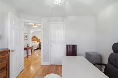 200 Rowe Avenue, Pawtucket, RI 02861 - Photo 14