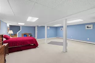 200 Rowe Ave, Pawtucket, RI 02861 - Photo 20