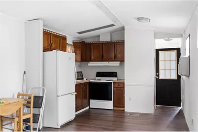 6101 Post Road, North Kingstown, RI 02852 - Photo 10