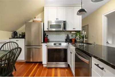 510 Wickenden Street #3, Providence, RI 02903 - Photo 4