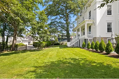 12 Mount Vernon Street #4, Newport, RI 02840 - Photo 42