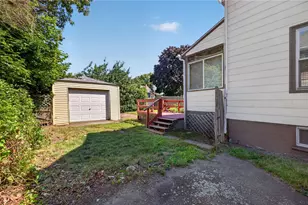 138 Chaplin St, Pawtucket, RI 02861 - Photo 26