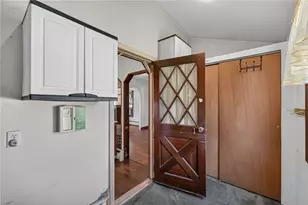 138 Chaplin St, Pawtucket, RI 02861 - Photo 8