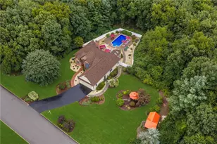 42 Deer Run Dr, West Greenwich, RI 02817 - Photo 4