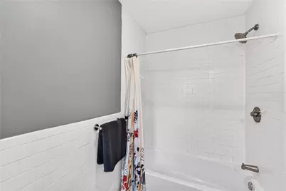 31 Elton Avenue, Warwick, RI 02889 - Photo 18