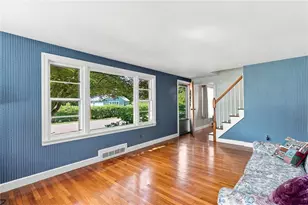 12 Rollins Rd, Warwick, RI 02889 - Photo 12