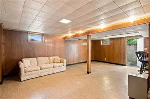 12 Rollins Rd, Warwick, RI 02889 - Photo 24