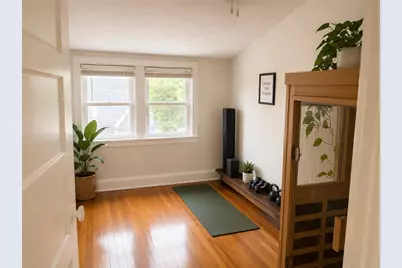 293 Sutton Avenue, East Providence, RI 02914 - Photo 14