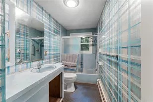 41 Shirley St, Warwick, RI 02888 - Photo 10