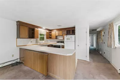 41 Shirley Street, Warwick, RI 02888 - Photo 4