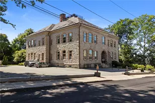 426 Spring St, Newport, RI 02840 - Photo 34
