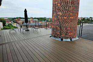 404 Roosevelt Ave, Central Falls, RI 02863 - Photo 20