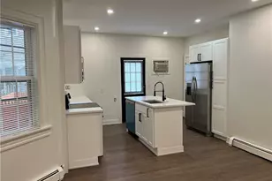 511 Angell St, Providence, RI 02906 - Photo 6