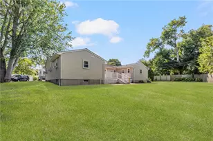 7 Restmere Terrace, Middletown, RI 02842 - Photo 28