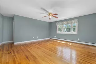 7 Restmere Terrace, Middletown, RI 02842 - Photo 4