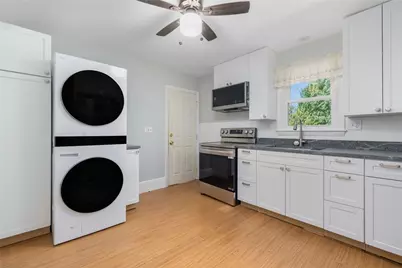7 Restmere Terrace #A, Middletown, RI 02842 - Photo 16
