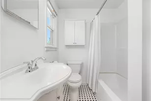 7 Restmere Terrace, Middletown, RI 02842 - Photo 10