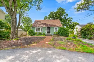 538 Bound Rd, Woonsocket, RI 02895 - Photo 2