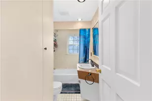 538 Bound Rd, Woonsocket, RI 02895 - Photo 12