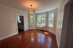 7 Caswell St, Newport, RI 02840 - Photo 8