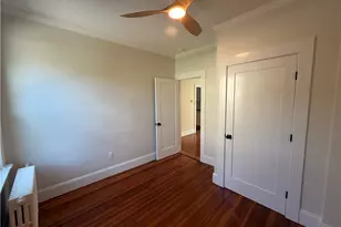 7 Caswell St, Newport, RI 02840 - Photo 22