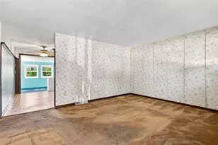 102 Community Rd, Warwick, RI 02889 - Photo 6