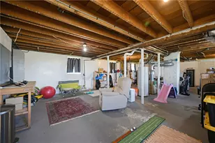 40 Walnut St, Tiverton, RI 02878 - Photo 44