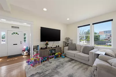 40 Walnut Street, Tiverton, RI 02878 - Photo 18