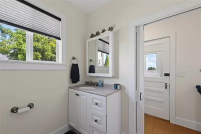 40 Walnut Street, Tiverton, RI 02878 - Photo 38