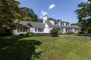 250 Rumstick Rd, Barrington, RI 02806 - Photo 2