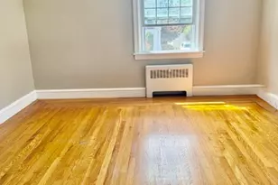 111 Elsie St, Cranston, RI 02910 - Photo 10