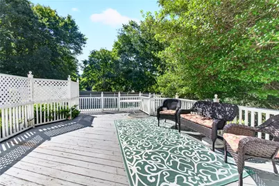392 Bradford Road, Westerly, RI 02808 - Photo 4