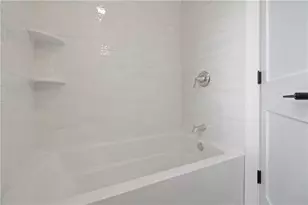 79 Croade St, Warren, RI 02885 - Photo 20