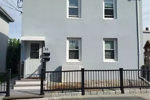 33 St Elizabeth St, Bristol, RI 02809 - Photo 1