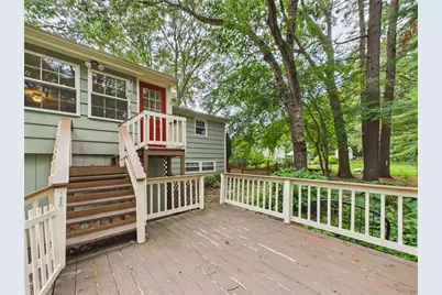 77 Surrey Lane, North Kingstown, RI 02852 - Photo 2