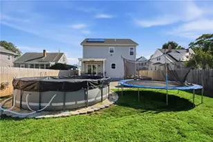 148 Hunts Ave, Pawtucket, RI 02861 - Photo 38