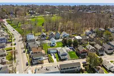 4 Vaughan Avenue, Newport, RI 02840 - Photo 4