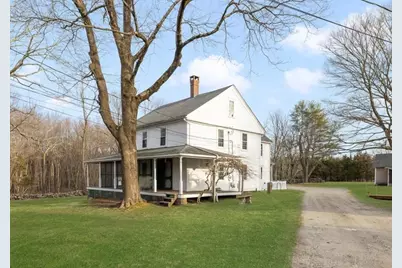 1896 Middle Road, East Greenwich, RI 02818 - Photo 2