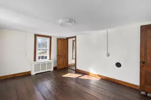 1896 Middle Rd, East Greenwich, RI 02818 - Photo 18