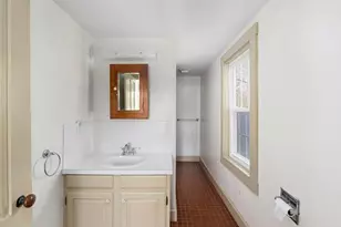 1896 Middle Rd, East Greenwich, RI 02818 - Photo 20