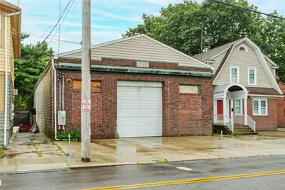 461 Douglas Avenue, Providence, RI 02908 - Photo 2
