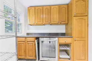 11 Winsor Park Way, Glocester, RI 02857 - Photo 14