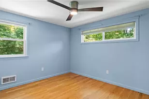 40 Sachem Rd, North Kingstown, RI 02852 - Photo 18