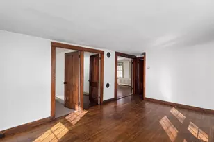 1896 Middle Rd, East Greenwich, RI 02818 - Photo 8