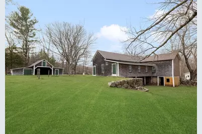 1896 Middle Road, East Greenwich, RI 02818 - Photo 24