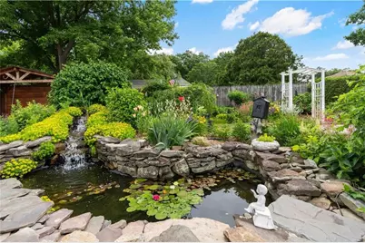 6 Varnum Avenue, Bristol, RI 02809 - Photo 24