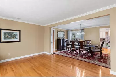 6 Varnum Avenue, Bristol, RI 02809 - Photo 8