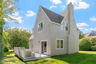 152 Tuckerman Ave, Middletown, RI 02842 - Photo 38