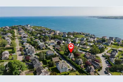 152 Tuckerman Avenue #7, Middletown, RI 02842 - Photo 2